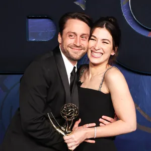 Kieran Culkin Explains His Rude Ask to Wife Jazz Charton in Emmys Speech