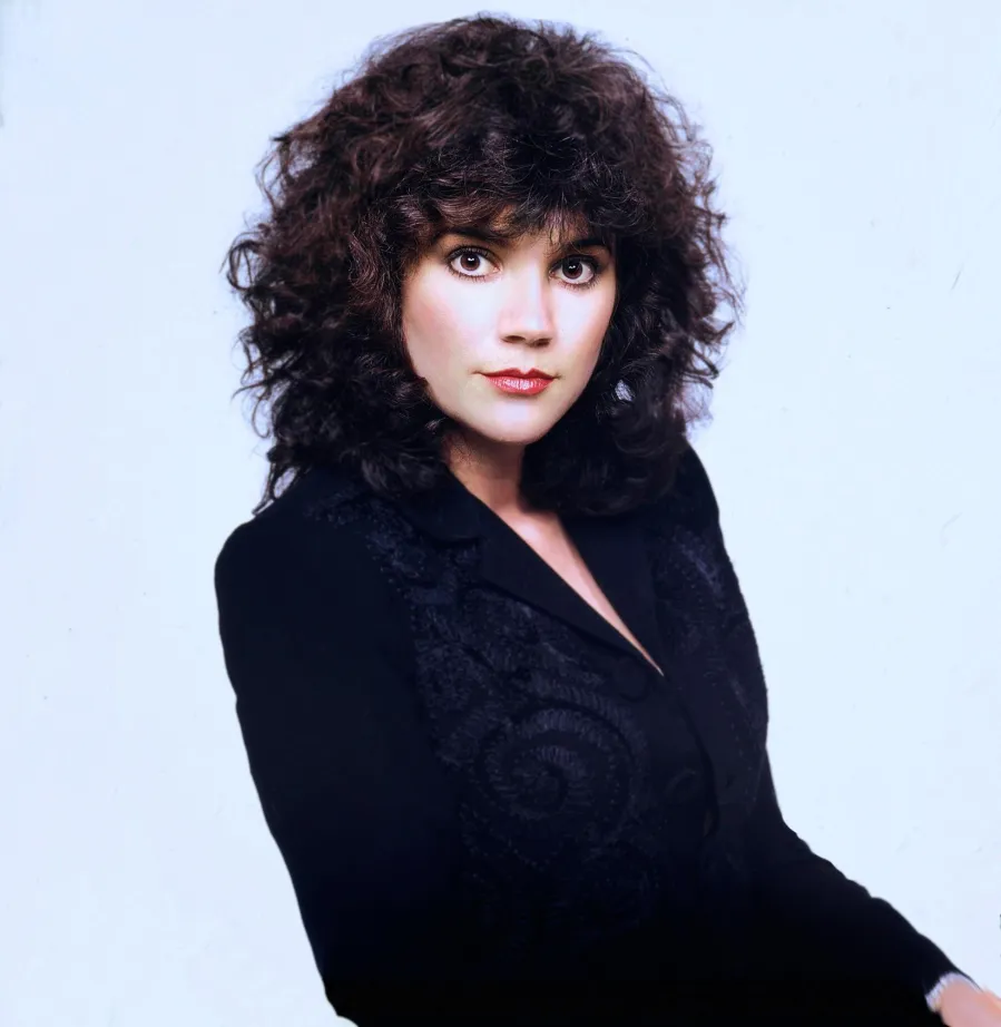 Linda Rondstadt Through the Years 849