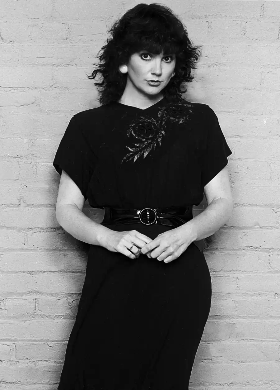 Linda Rondstadt Through the Years 860