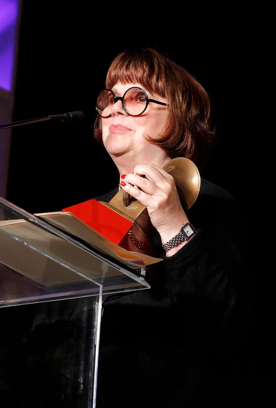 Linda Rondstadt Through the Years 861