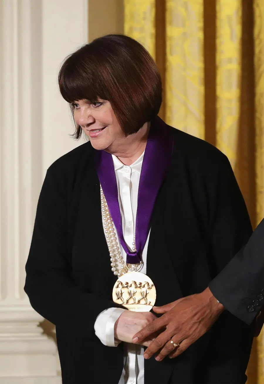 Linda Rondstadt Through the Years 862