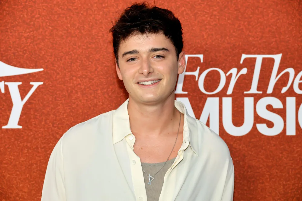 Noah Schnapps Controversies Racial Slur Scandal Apology Over Israel Hamas War Comments and More