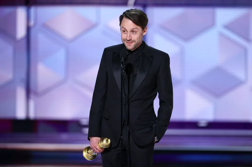 Pedro Pascal Fake Cries After Losing to Kieran Culkin at 2024 Golden Globes