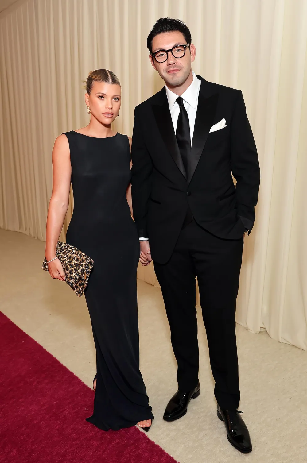 Pregnant Sofia Richie Apologizes to Neighbors for &lsquo;Horrifying Scream&rsquo; After Baby&rsquo;s Sex Reveal