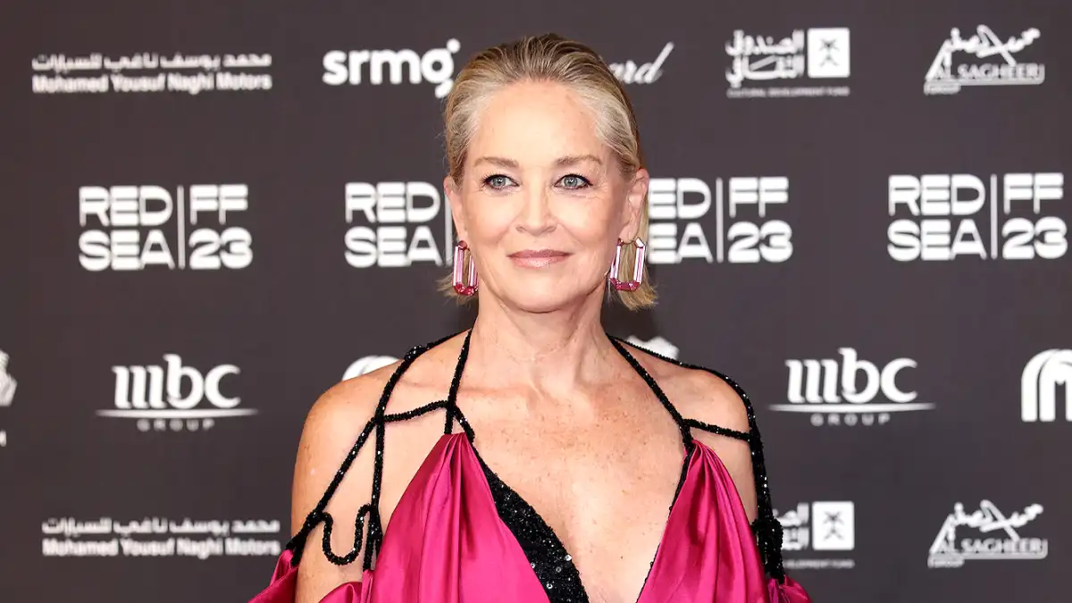 Sharon Stone Left a Date After Learning He Was a Heroin Addict Details More Online Dating Fails