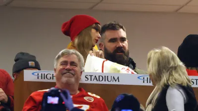 Taylor Swift and Jason Kelce
