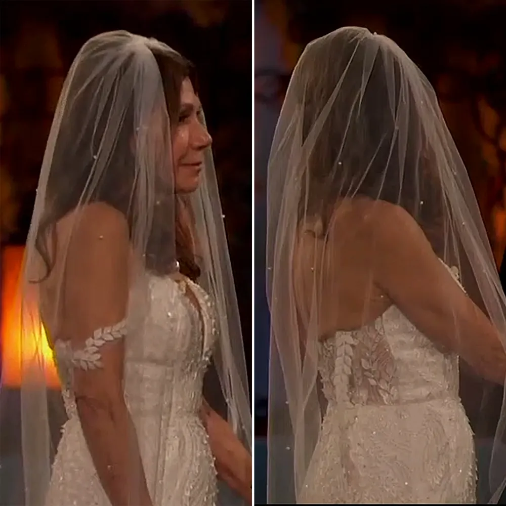 Theresa Nist Smiles Off a Wardrobe Malfunction During Her Wedding With Gerry Turner