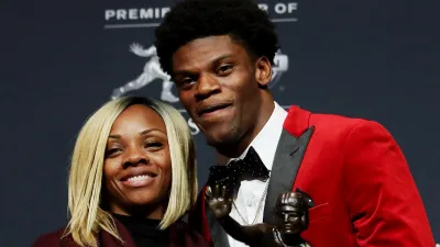 Who Is Felicia Jones 5 Things to Know About Ravens Quarterback Lamar Jackson s Momager 109