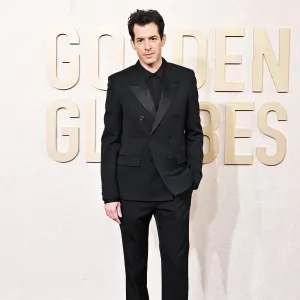 Mark Ronson Posts Picture of His Golden Globes Acceptance Speech Ripped Up in Trash