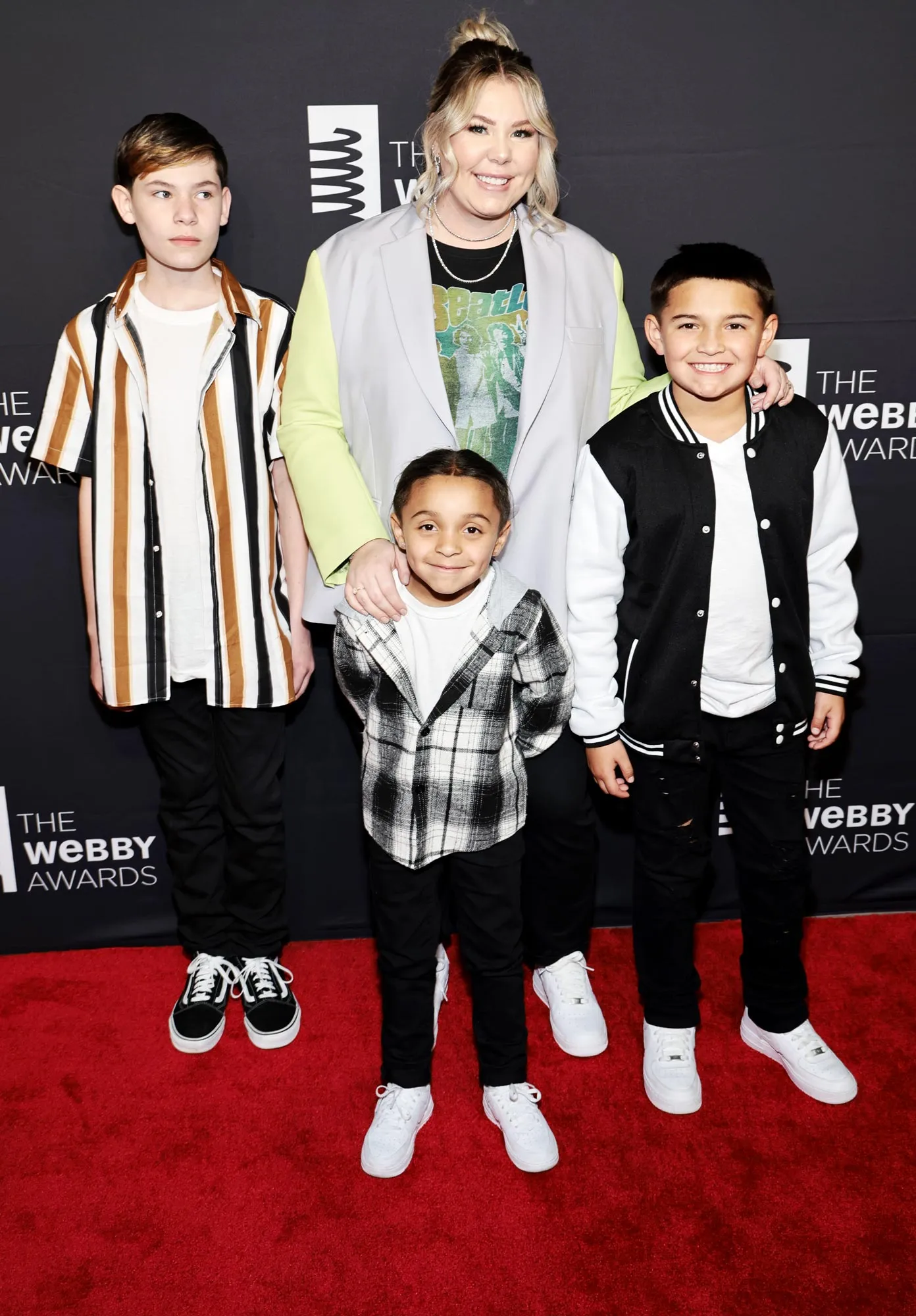 Teen Mom 2 Alum Kailyn Lowry Jokes About Daily Life as a Mom of 7 After Welcoming Twins