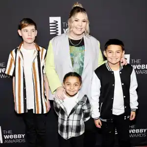 Teen Mom 2 Alum Kailyn Lowry Jokes About Daily Life as a Mom of 7 After Welcoming Twins