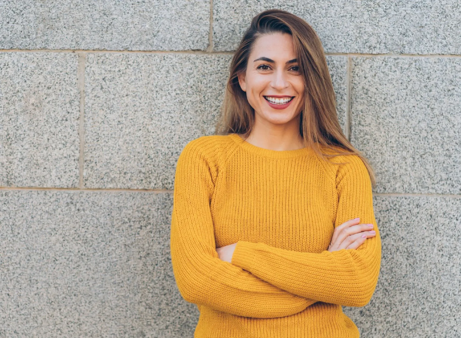 Woman wearing a long sleeve shirt