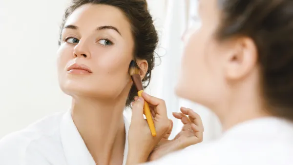 Jerome Alexander MagicMinerals AirBrush Foundation