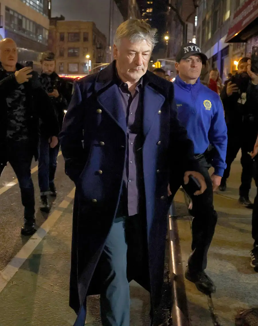 Alec Baldwin Fatally Shoots Cinematographer on Rust Set After Prop Gun Misfire Everything to Know 827