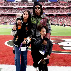 Beyonce and JayZs Daughters Look All Grown Up at the Super Bowl