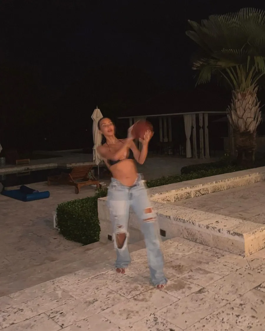 Celebrity Bikini Gallery