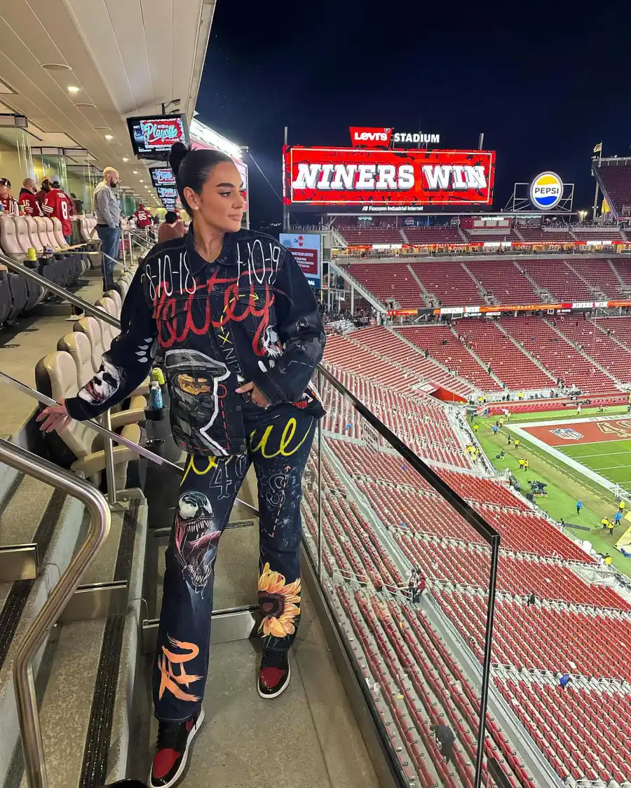 Claire Kittle s Game Day Looks 833