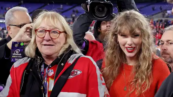 Donna Kelce Says Sharing Taylor Swift Photo Wasnt Calculated