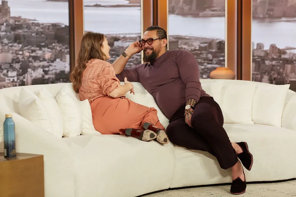 Drew Barrymore Luxury Handbag Shopping 2408 Jason Mamoa