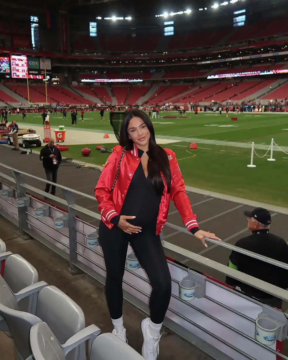 Feature Pregnant Bachelor Alum Sydney Warner Is Waiting to Travel to Super Bowl
