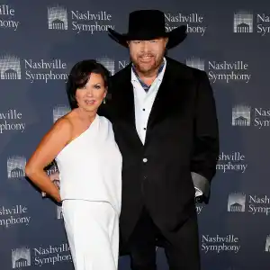 Feature Toby Keith and Wife Tricia Lucus Relationship Timeline