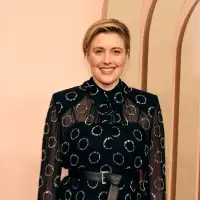 Greta Gerwig Bio GettyImages 2006049273