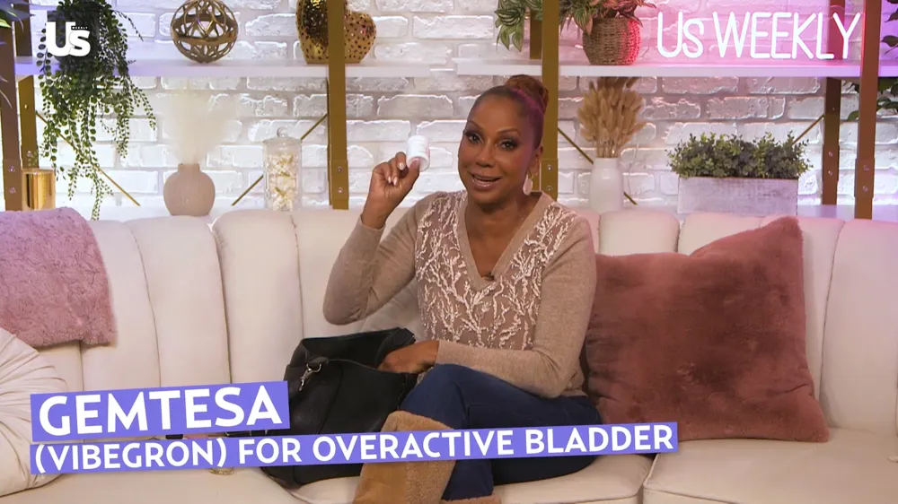 Holly Robinson Peete-What In My Bag