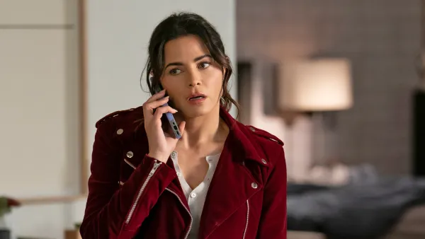 How Pregnant Jenna Dewan Hid Her Baby Bump While Filming The Rookie