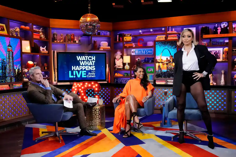 Karen Huger Hops on the Pantless Trend on Watch What Happens Live 4