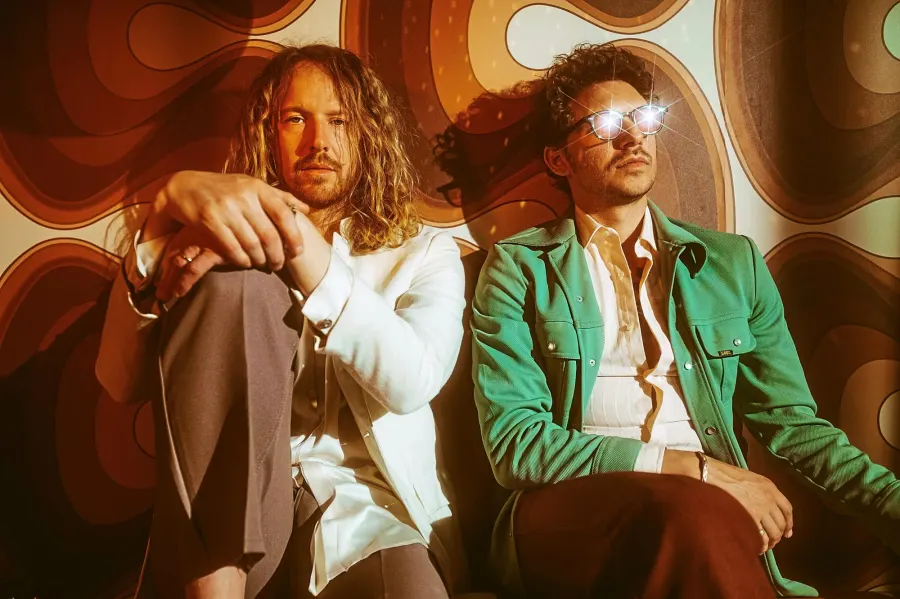 Kourtney Kardashian Gives Her Meals Some Major Heat With a Dab of Dorsey Green Sauce 152