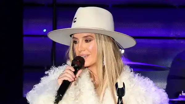 Lainey Wilson Declares Country s Cool Again In Her 1st Song Since Best Country Album Grammy Win 373