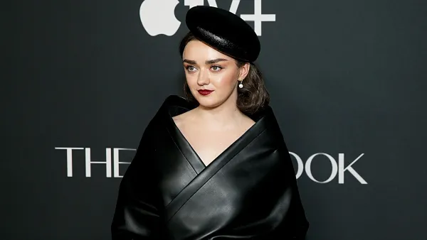 Maisie Williams Reflects on Game of Thrones Child Fame It Brought Me A Lot of Discomfort 614