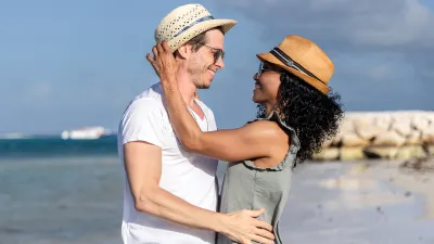 Matthew Lawrence and Chili Show Off Their Vacation Dance Moves: ‘Jamaica Made Us Do It’