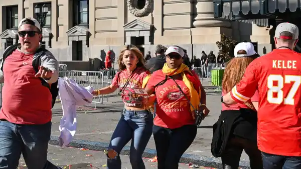 Multiple Attendees Struck After Shots Fired at Kansas City Chiefs Super Bowl 2024 Parade 213