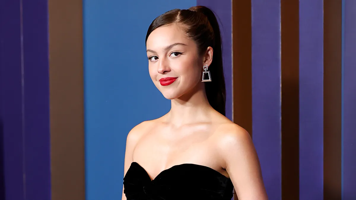 Olivia Rodrigo Teams Up With Crumbl for Special 'GUTS' World Tour-Inspired Cookie