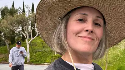 Ricki Lake Shows Abs After 30 Pound Weight Loss