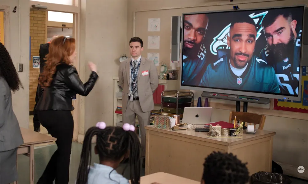 See Jason Kelce s Surprise Cameo From Abbott Elementary Season 3 Premiere