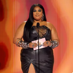Social Media Is Very Confused by Lizzo Presenting at the Grammys Following Harassment Lawsuit 668