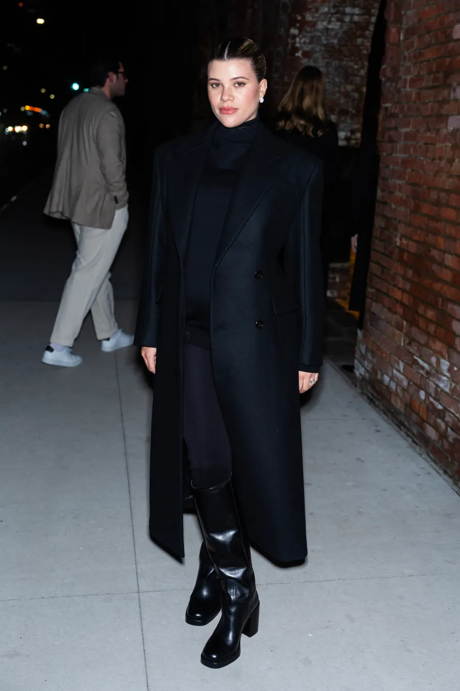 Sofia Richie Grainge Maintains Her Chic and Sophisticated Style Throughout Her Pregnancy