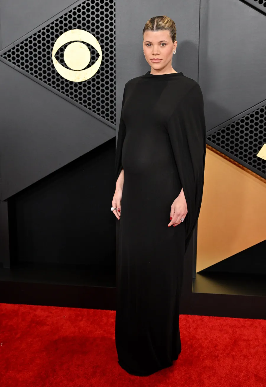 Sofia Richie Grainge Maintains Her Chic and Sophisticated Style Throughout Her Pregnancy