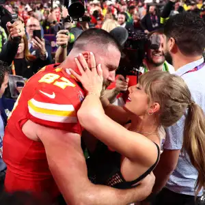 Super Bowl 2024-Best Photos of Taylor Swift and Travis Kelce