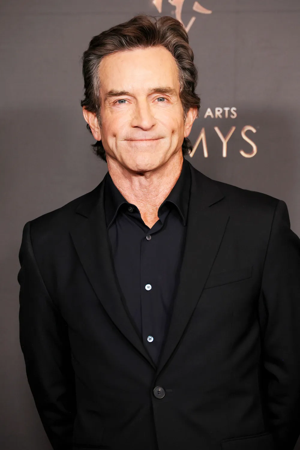 Survivor Host Jeff Probst Reveals Show Won&rsquo;t Bring Back Returning Players Through Season 48