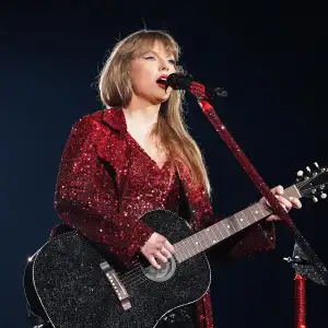 Taylor Swift Announces Taylor s Version of Eras Tour Film Is Coming to Disney Very Soon 841