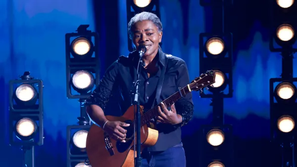Tracy Chapman Original Fast Car Hits No 1 on iTunes Following 2024 Grammys