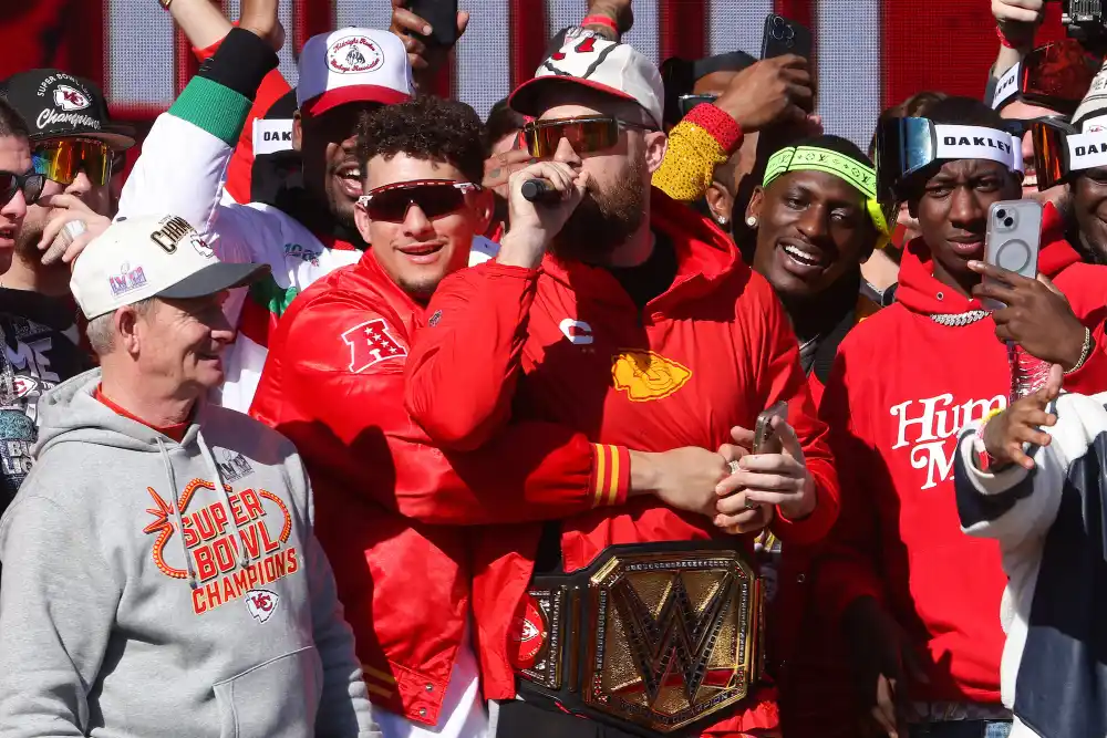 Travis Kelce Sings and Patrick Mahomes Is Shirtless at Chiefs Parade