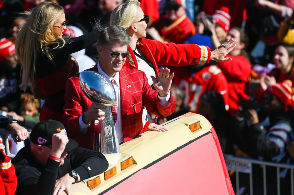 Travis Kelce Sings and Patrick Mahomes Is Shirtless at Chiefs Parade
