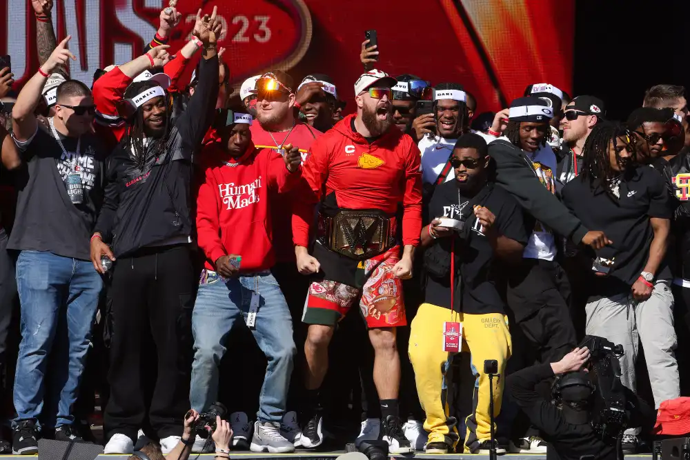 Travis Kelce Sings and Patrick Mahomes Is Shirtless at Chiefs Parade
