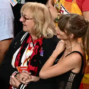 Travis Kelce and Taylor Swift Share Sweet Kiss After Chiefs Win Super Bowl