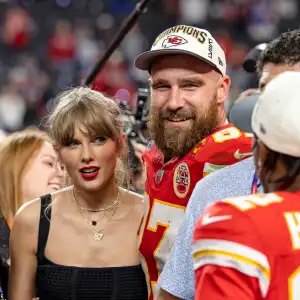 Travis Kelce and Taylor Swift Super Bowl Chat Revealed