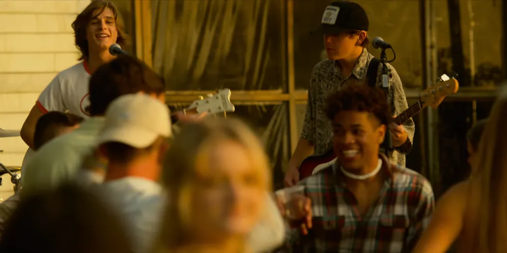 What to Know About The Runarounds